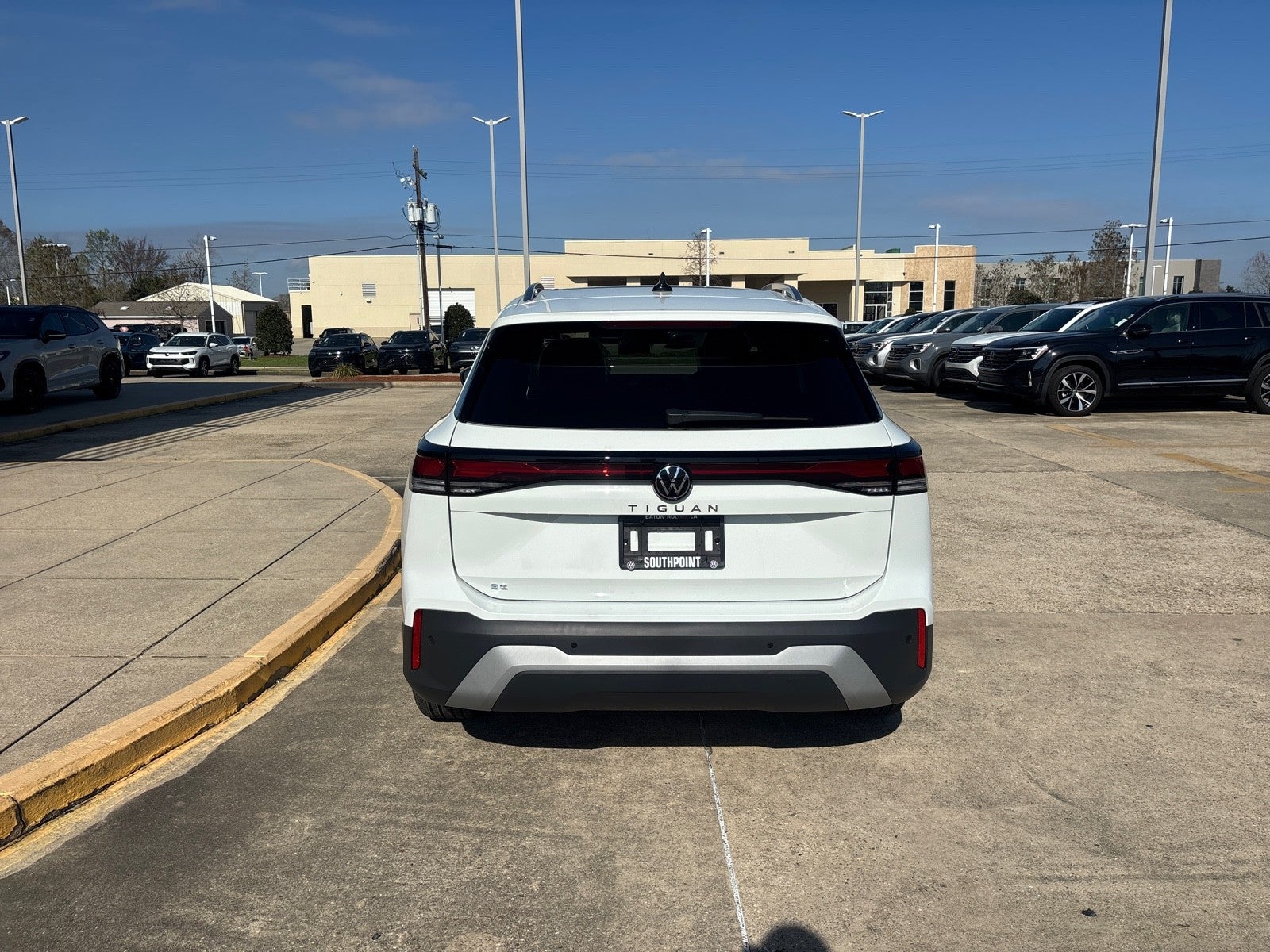 2026 Volkswagen Tiguan SE