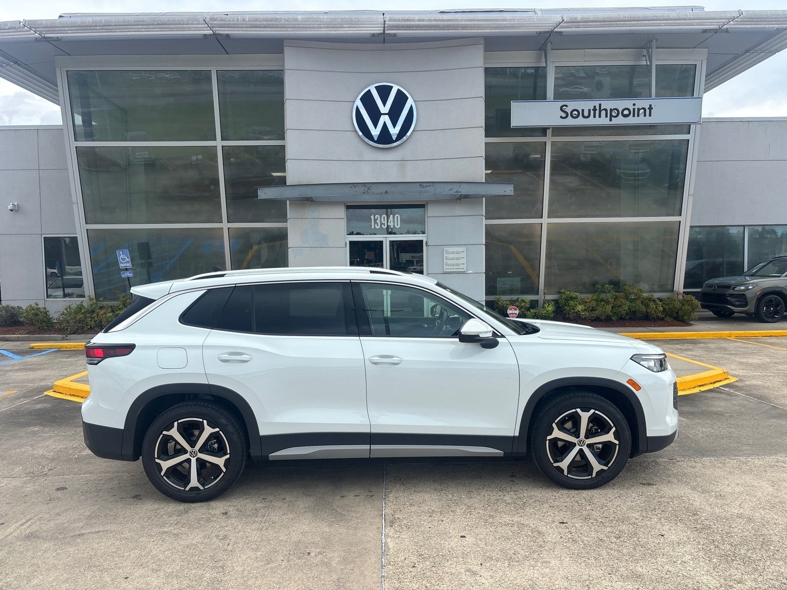 2026 Volkswagen Tiguan SE