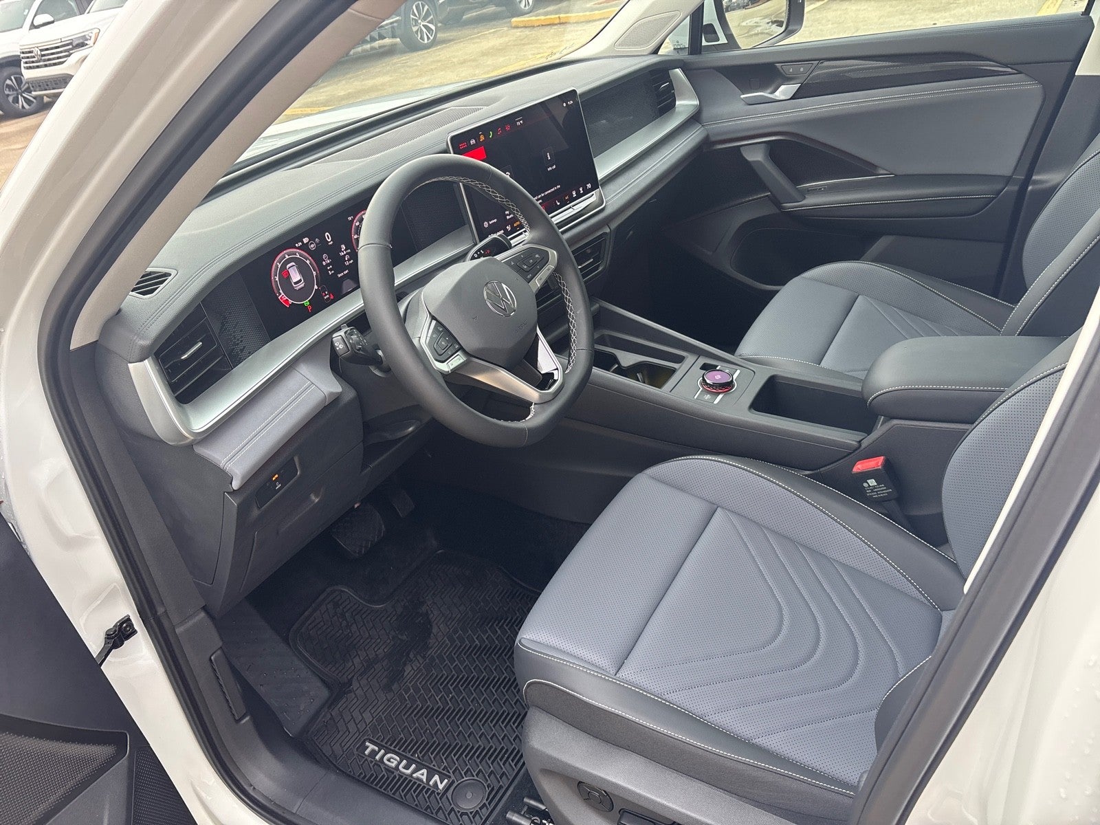 2026 Volkswagen Tiguan SE