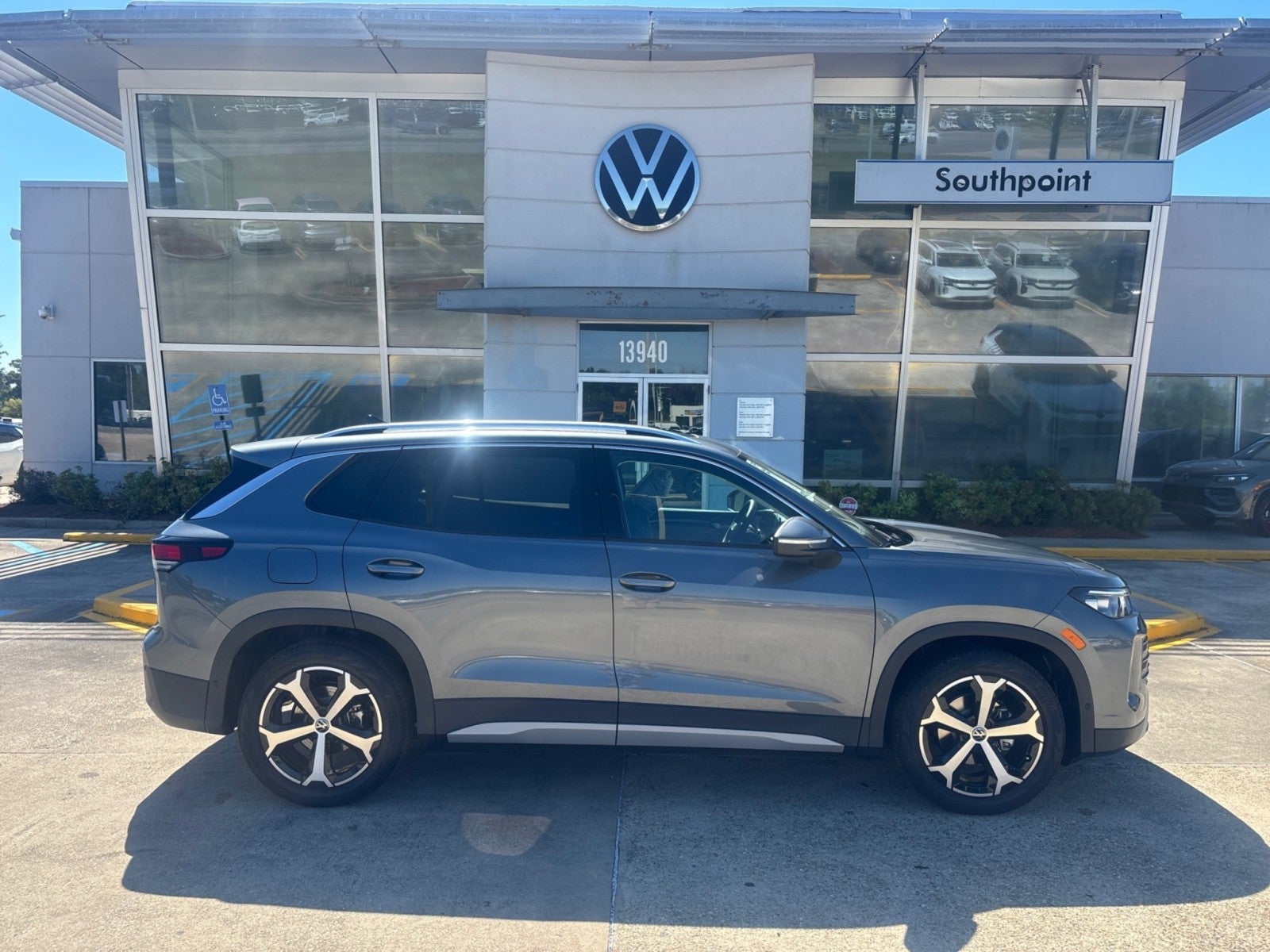 2026 Volkswagen Tiguan SE