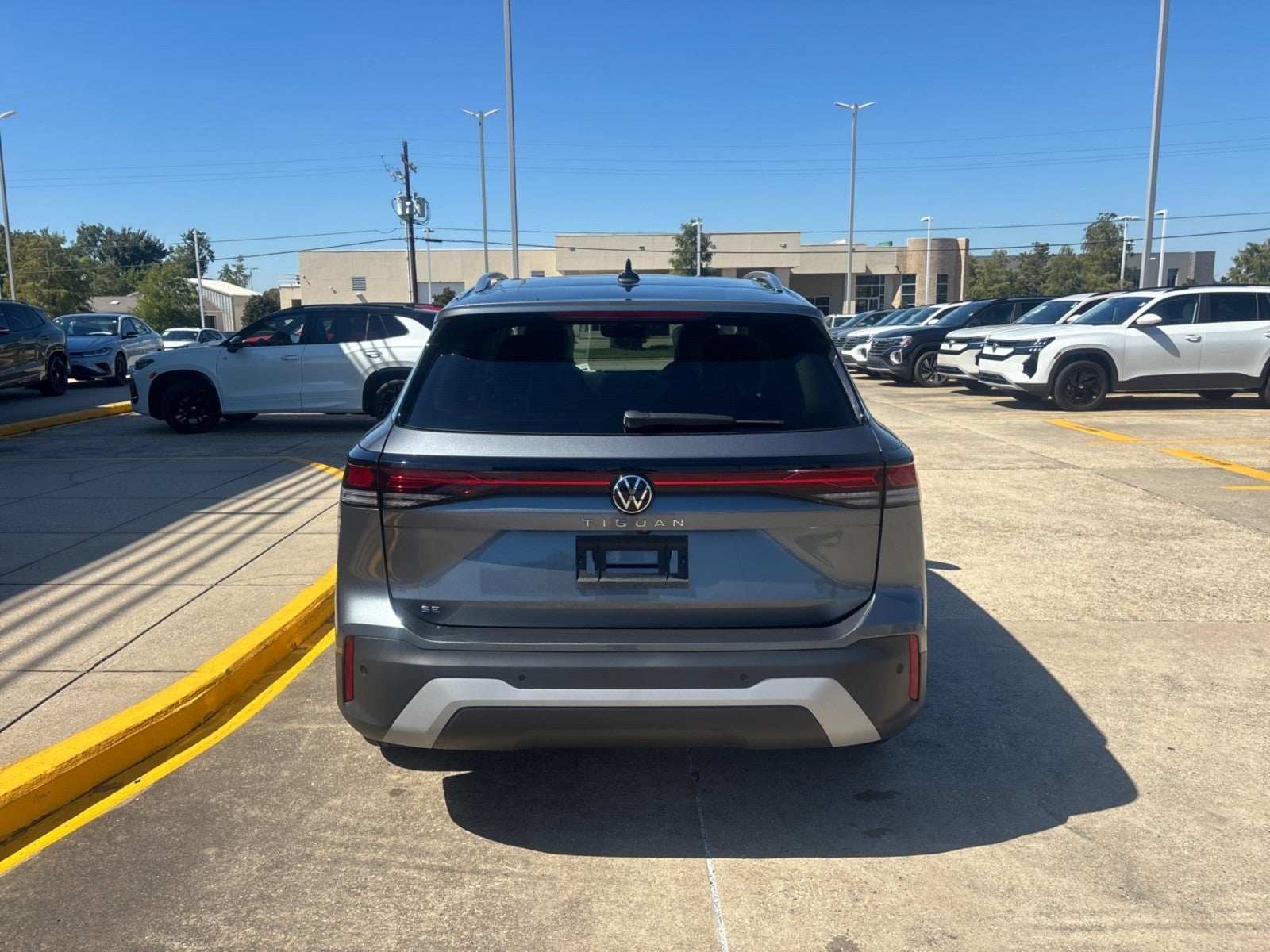 2026 Volkswagen Tiguan SE