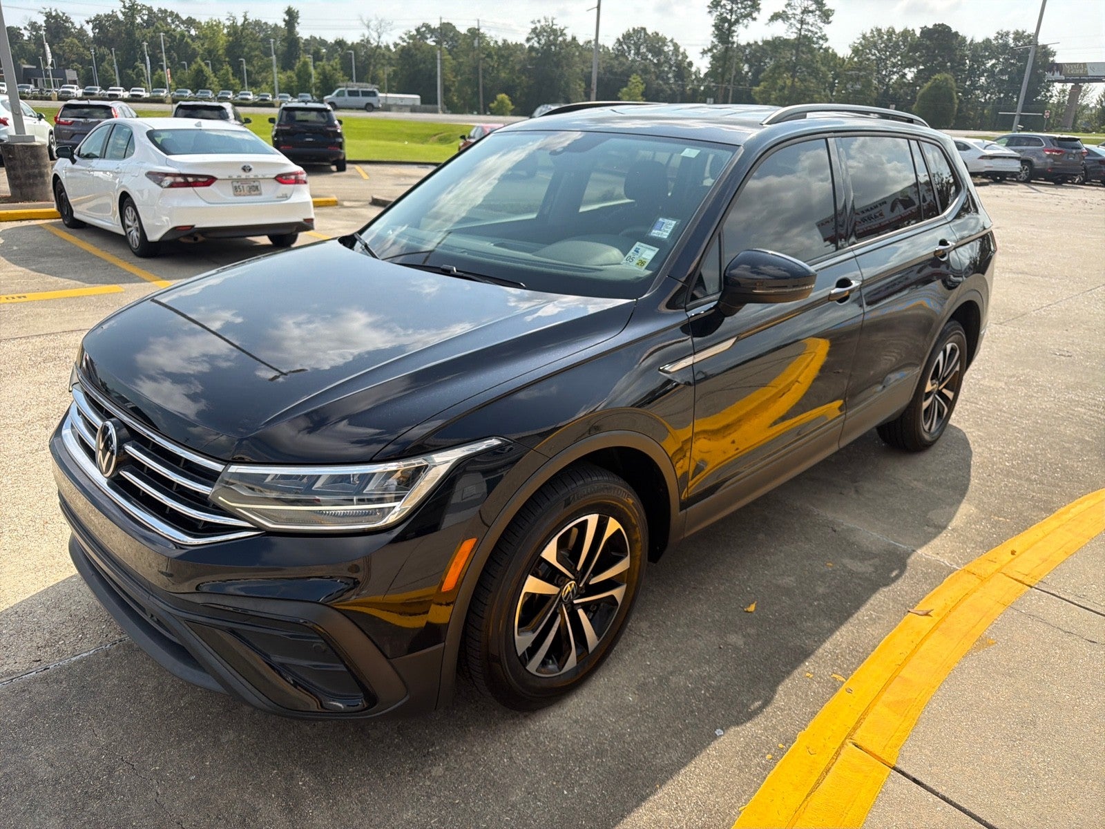 2023 Volkswagen Tiguan S