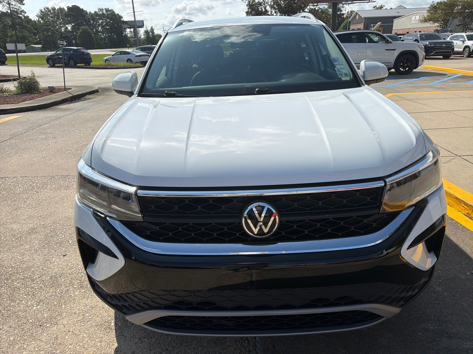 2022 Volkswagen Taos SE