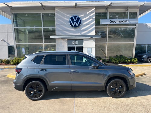 2025 Volkswagen Taos SE