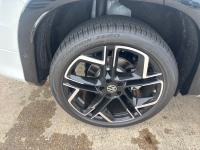 2026 Volkswagen Tiguan SEL R-Line Turbo