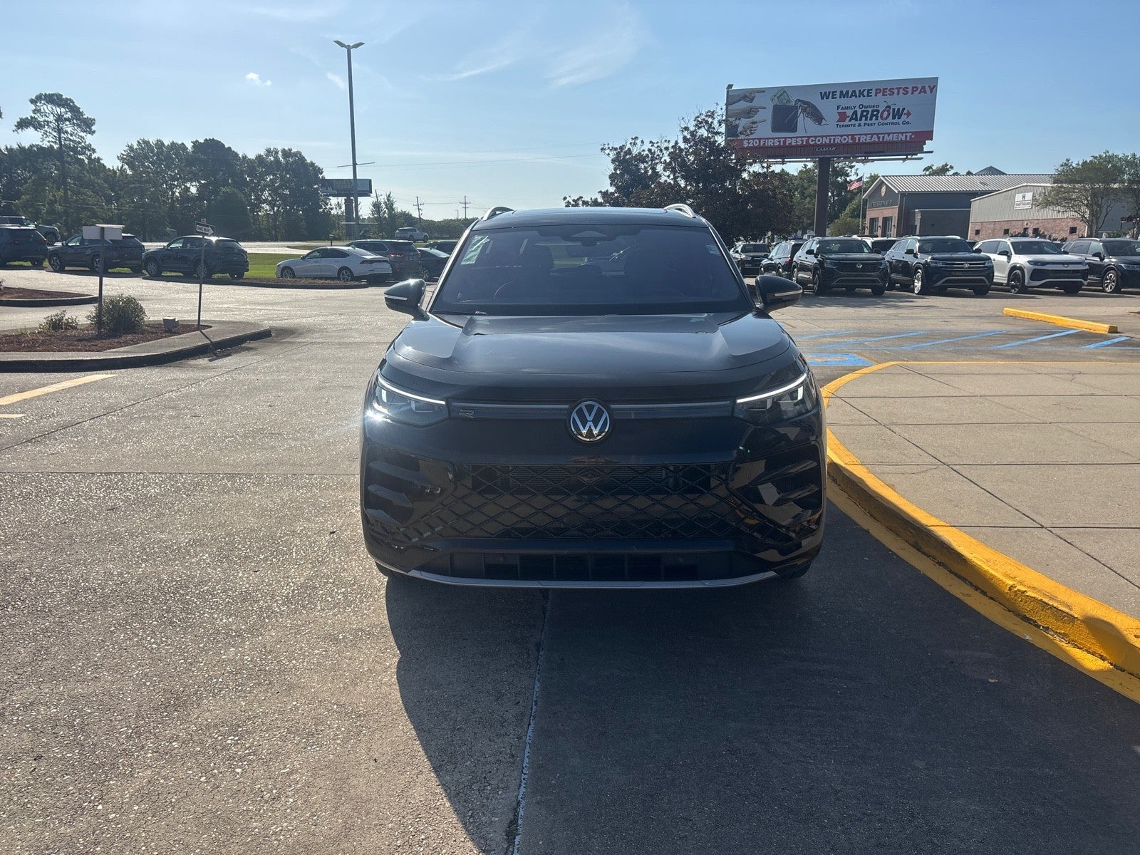 2026 Volkswagen Tiguan SEL R-Line Turbo