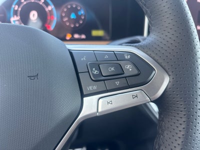 2026 Volkswagen Tiguan SEL R-Line Turbo