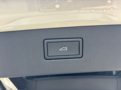 2026 Volkswagen Tiguan SEL R-Line