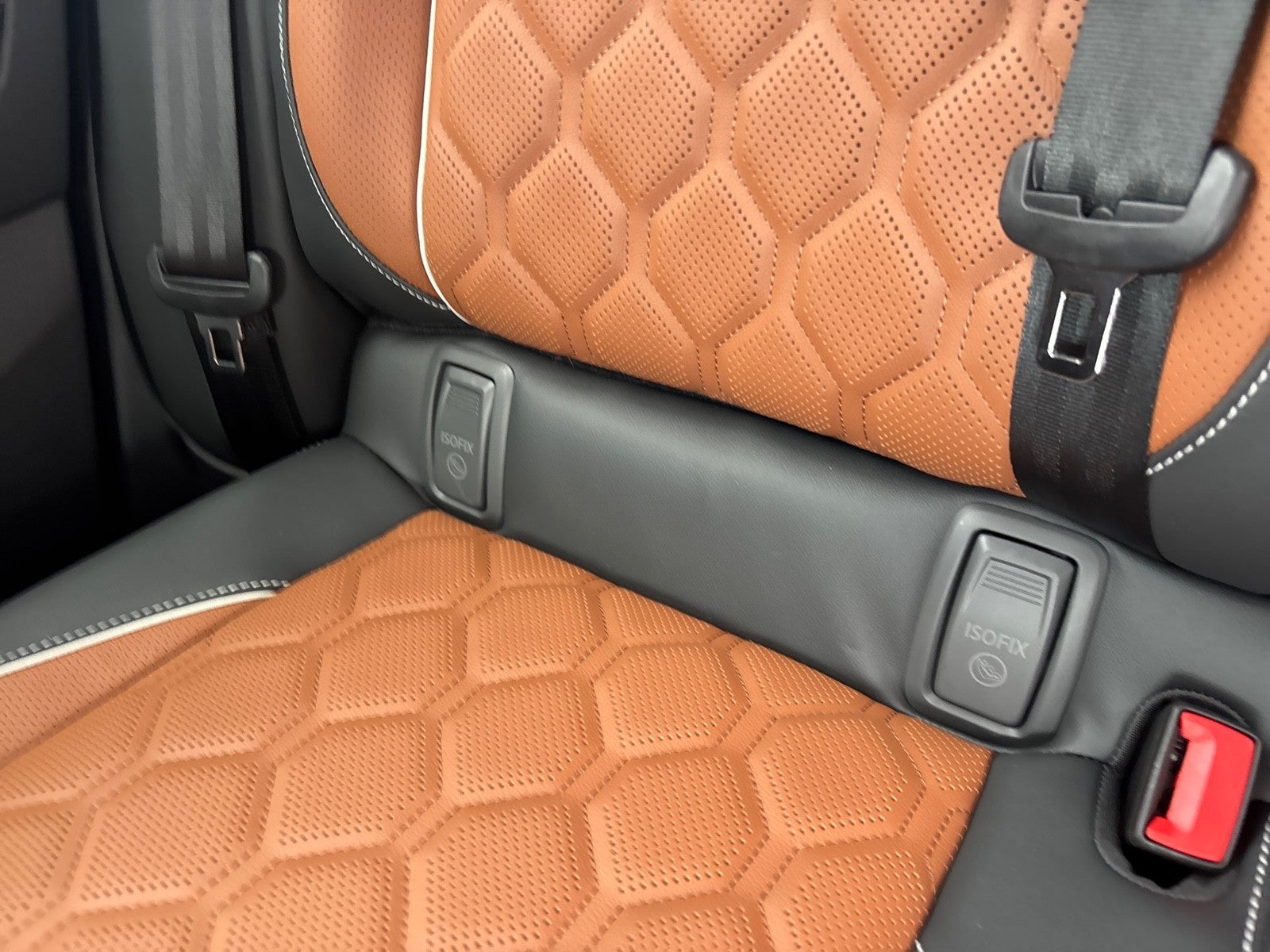 2026 Volkswagen Tiguan SEL R-Line