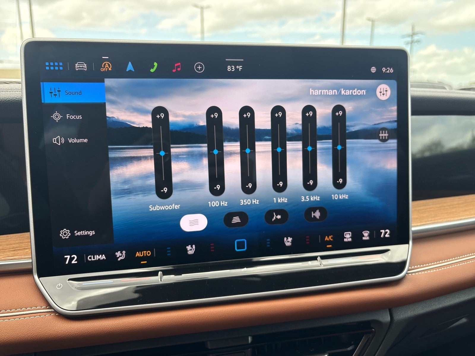 2026 Volkswagen Tiguan SEL R-Line