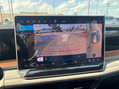 2026 Volkswagen Tiguan SEL R-Line