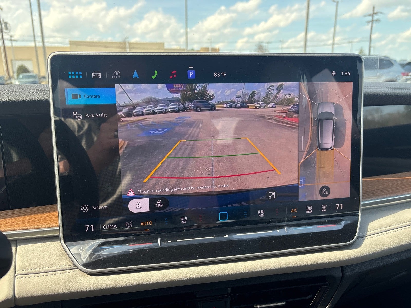 2026 Volkswagen Tiguan SEL R-Line