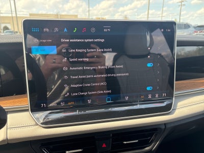 2026 Volkswagen Tiguan SEL R-Line