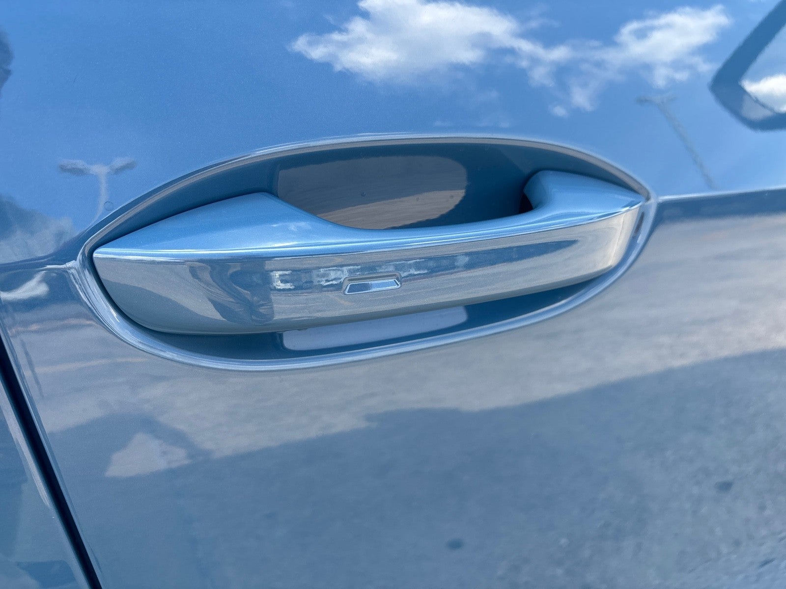 2026 Volkswagen Tiguan SEL R-Line