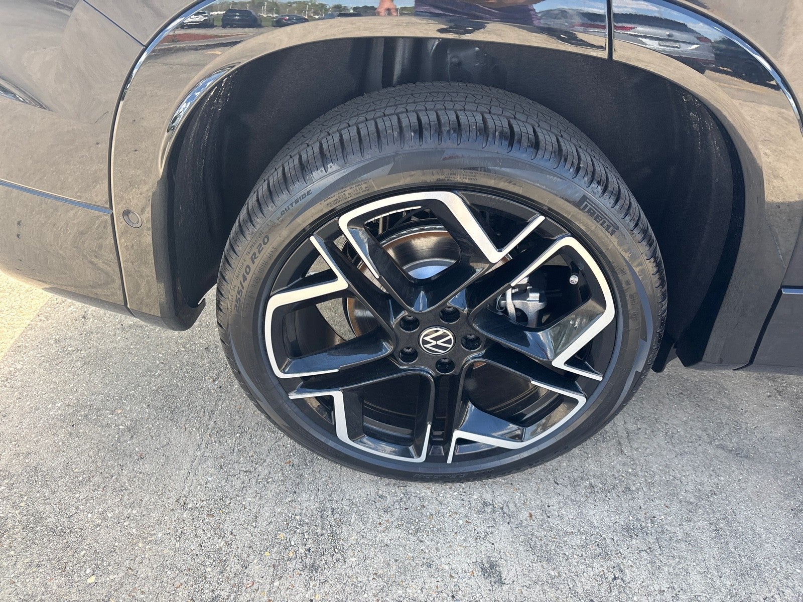 2026 Volkswagen Tiguan SEL R-Line Turbo