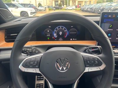 2026 Volkswagen Tiguan SEL R-Line Turbo