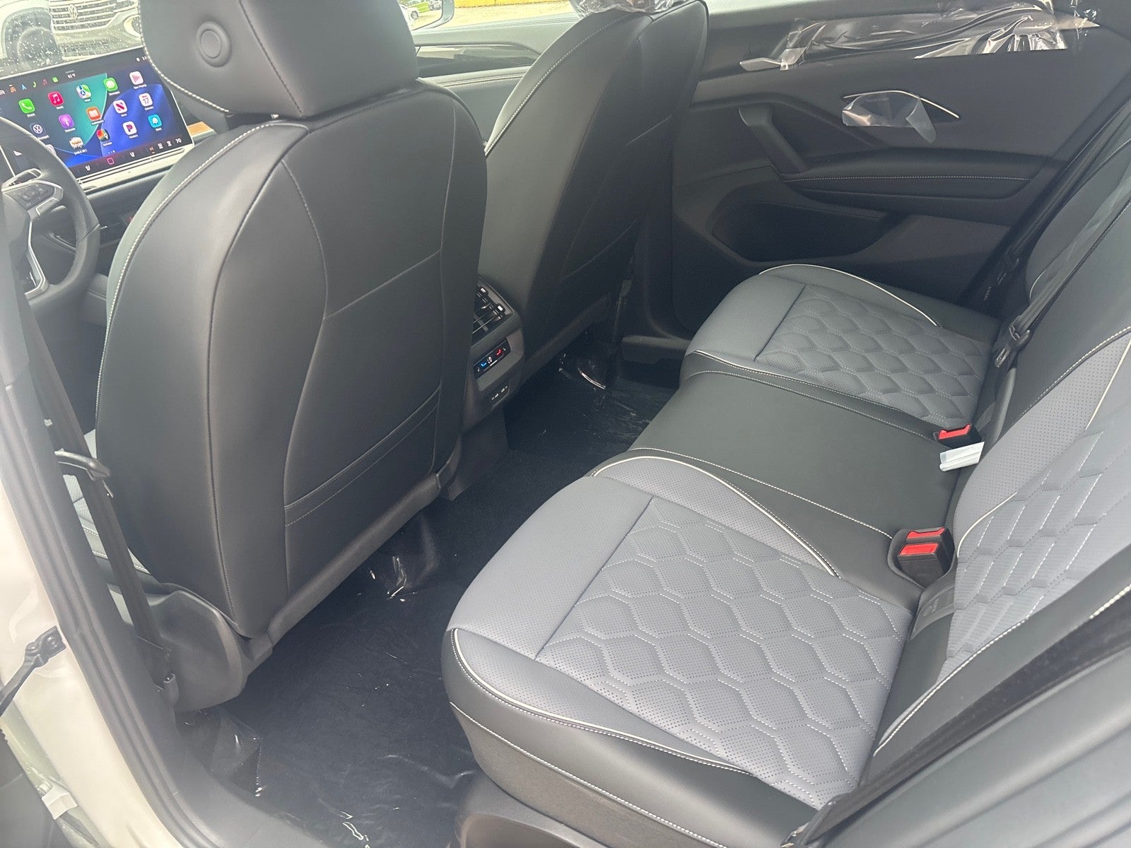 2026 Volkswagen Tiguan SEL R-Line Turbo