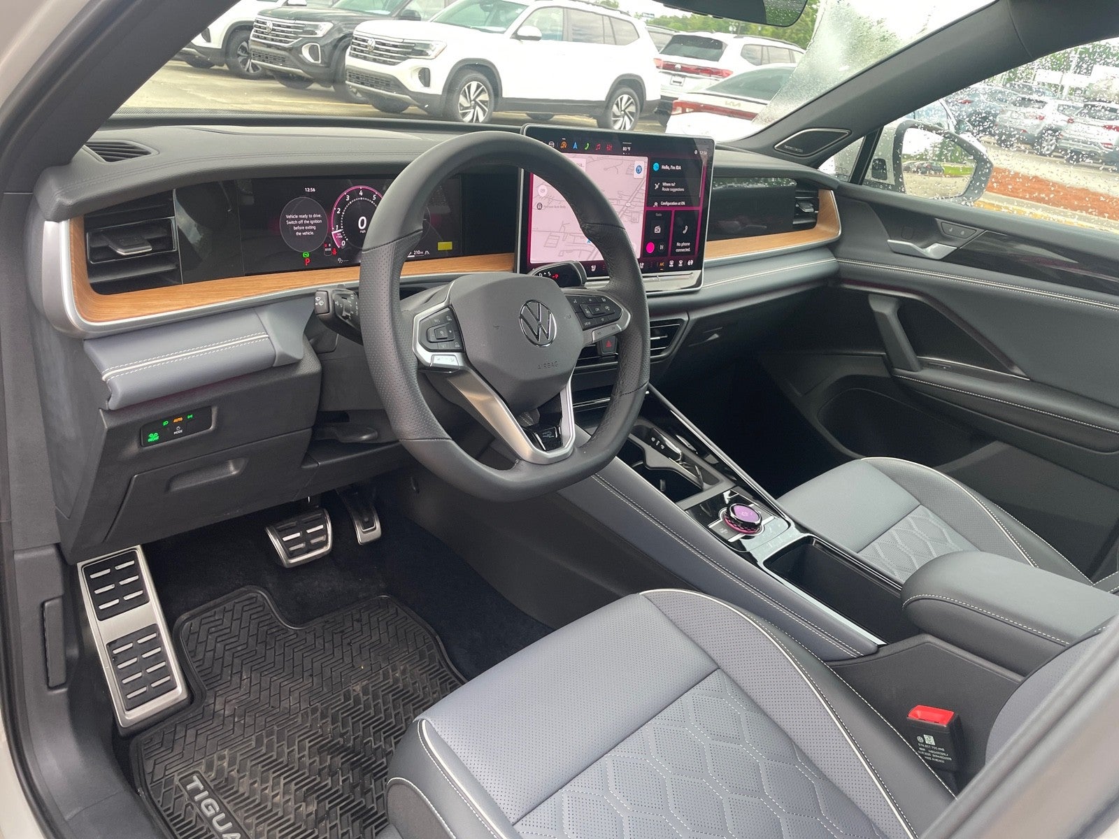 2026 Volkswagen Tiguan SEL R-Line Turbo