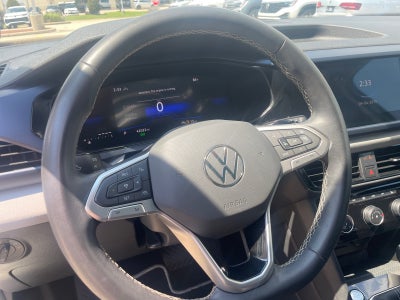 2023 Volkswagen Taos SE