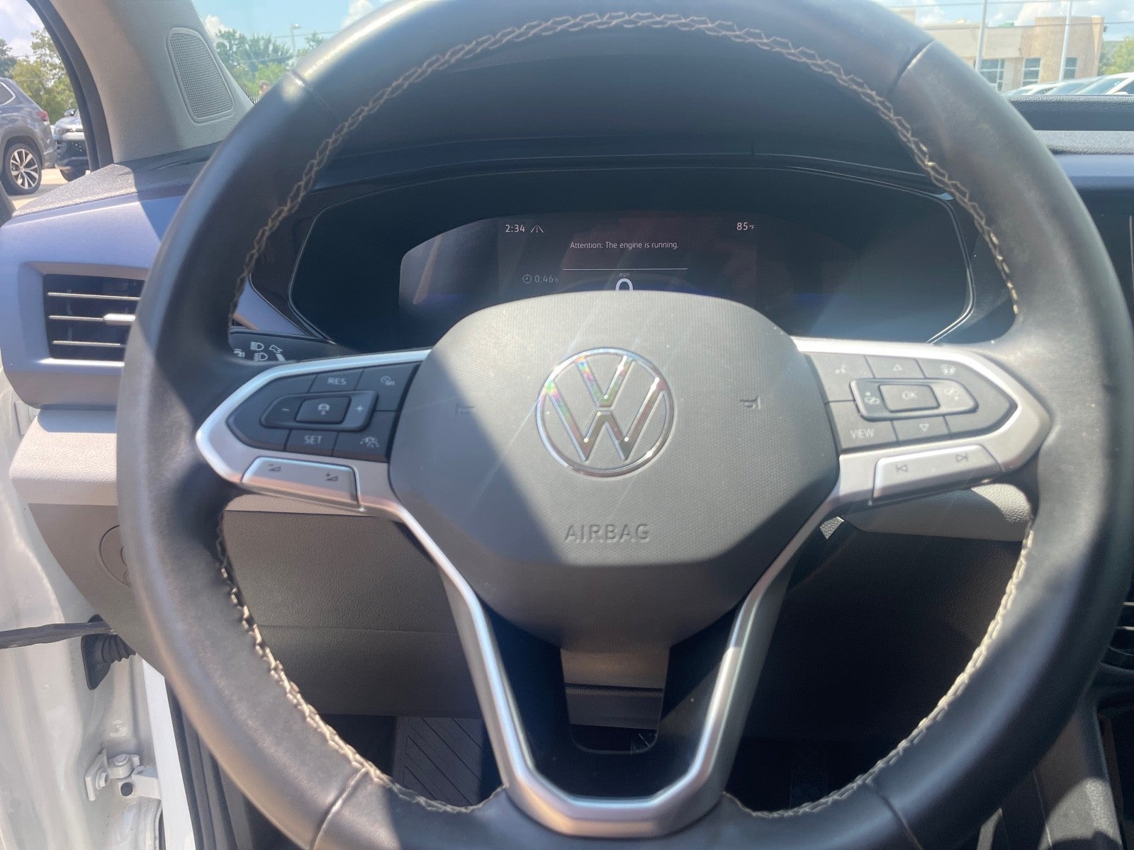 2023 Volkswagen Taos SE
