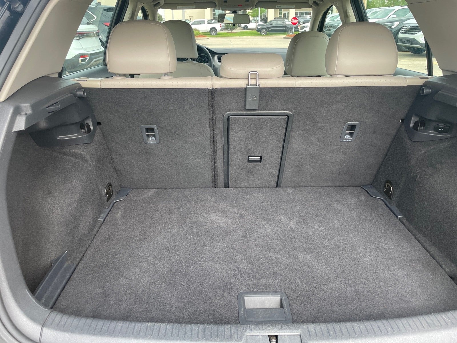 2016 Volkswagen Golf TSI SE