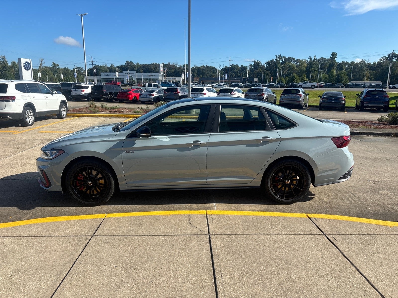 2027 Volkswagen Jetta GLI Autobahn