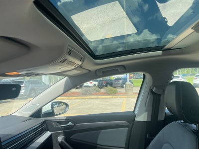 2025 Volkswagen Jetta SE