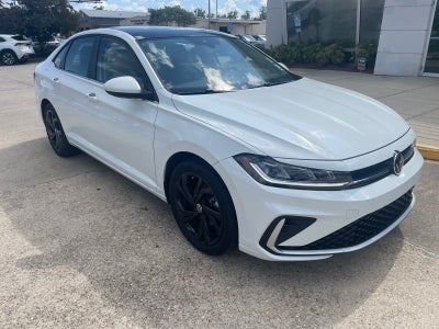 2025 Volkswagen Jetta SE