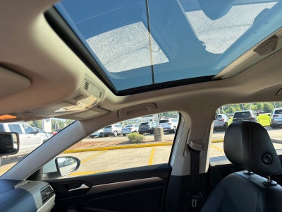 2019 Volkswagen Jetta SE