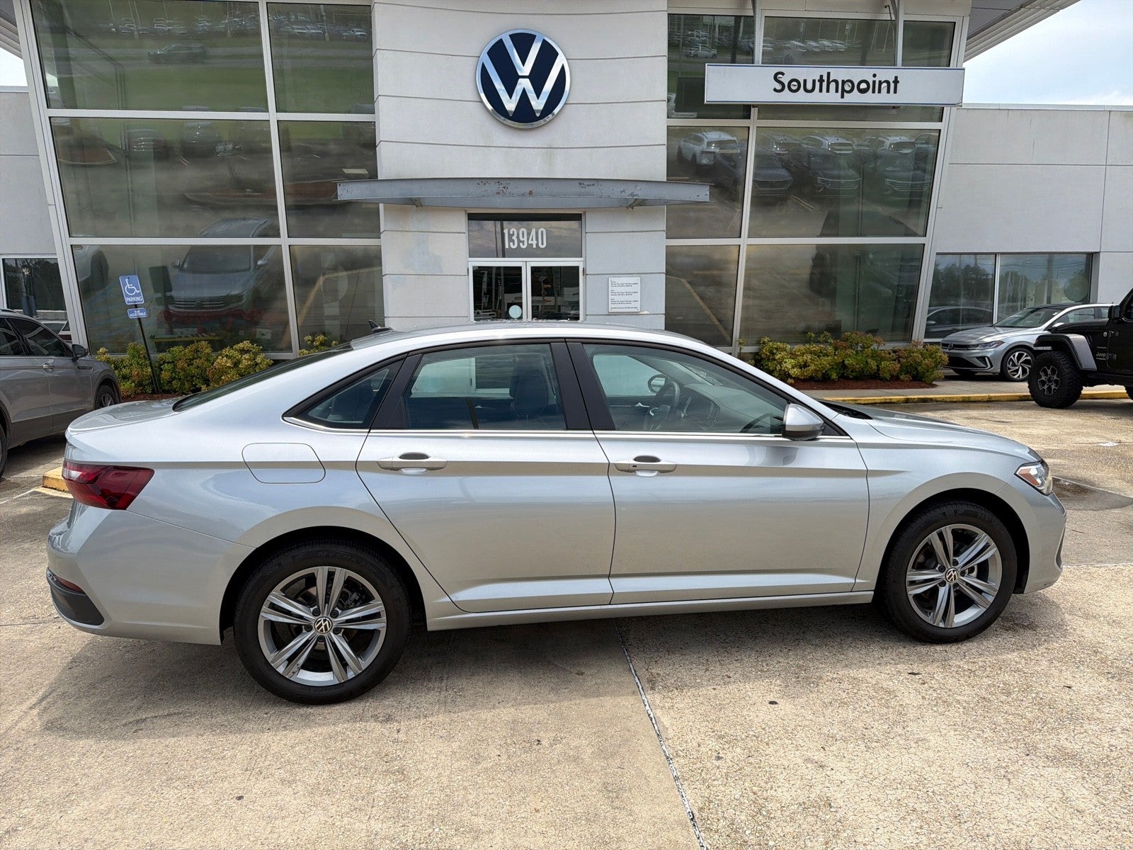 2023 Volkswagen Jetta SE
