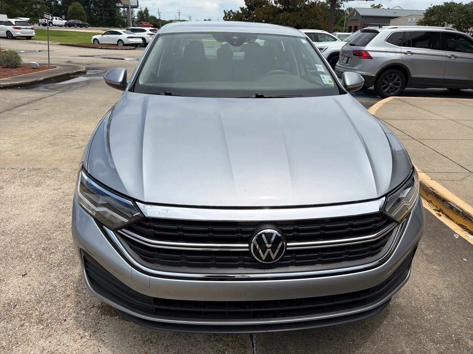 2023 Volkswagen Jetta SE