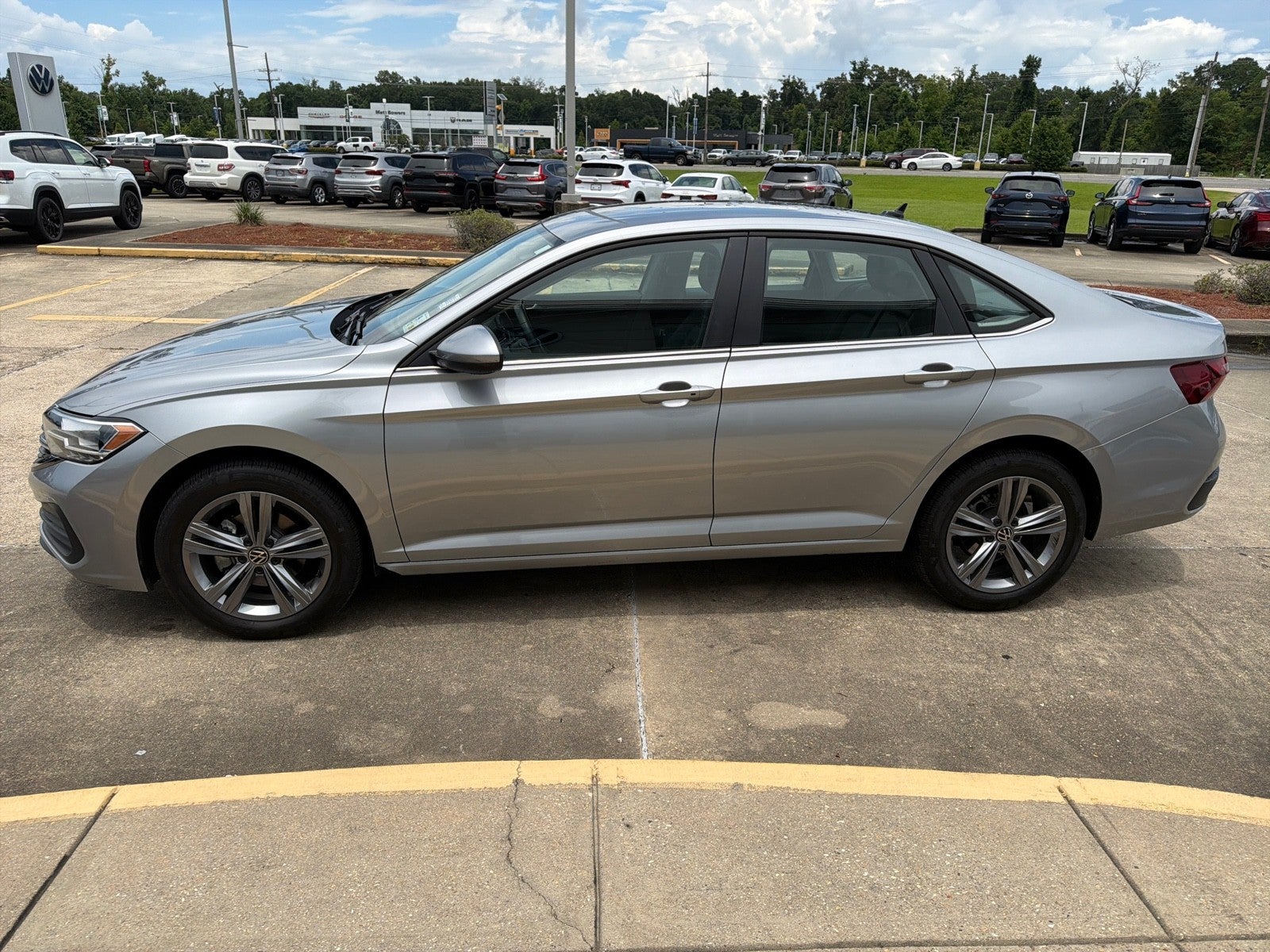 2023 Volkswagen Jetta SE