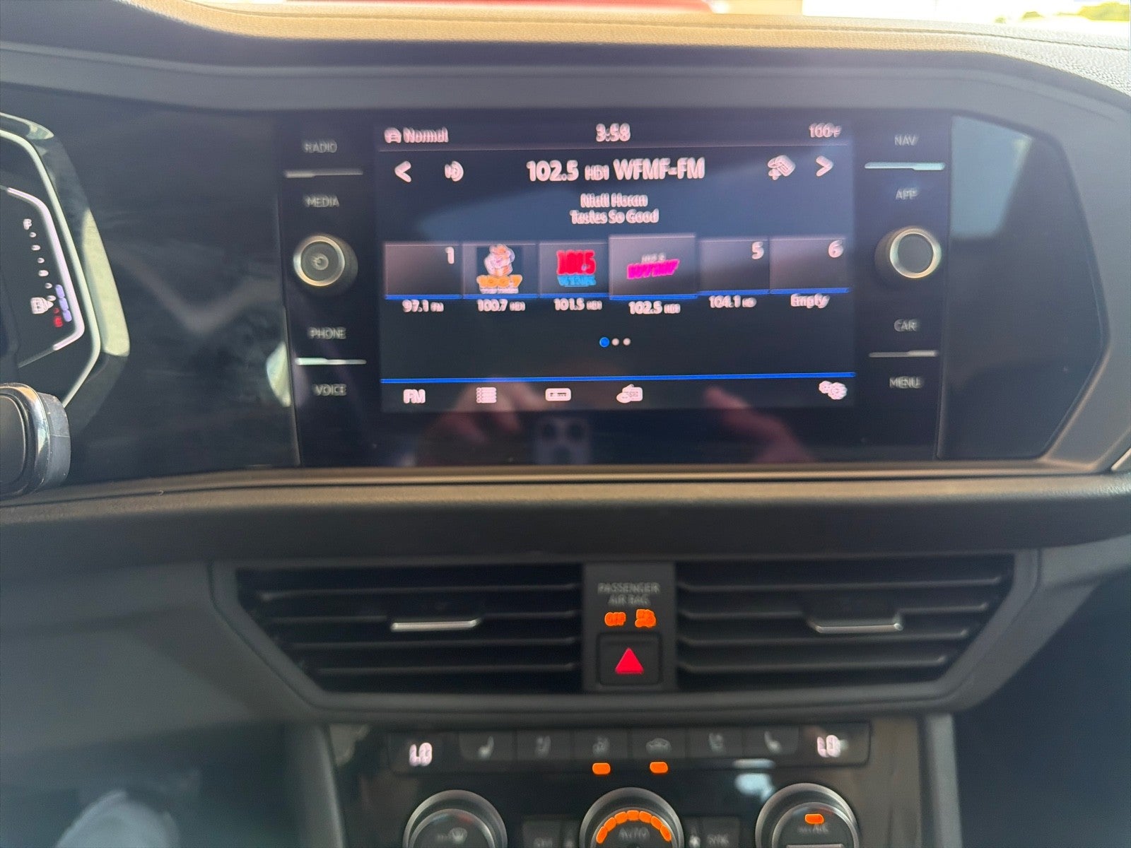 2019 Volkswagen Jetta SEL Premium