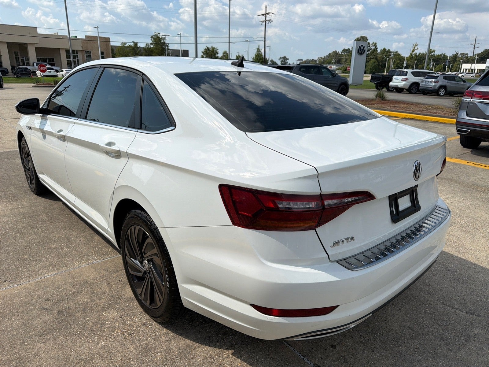 2019 Volkswagen Jetta SEL Premium