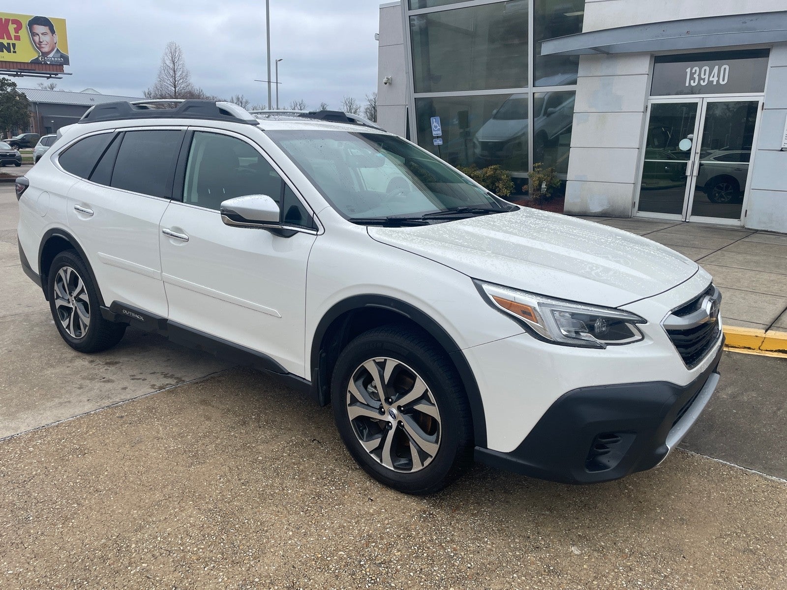 2020 Subaru Outback Touring XT