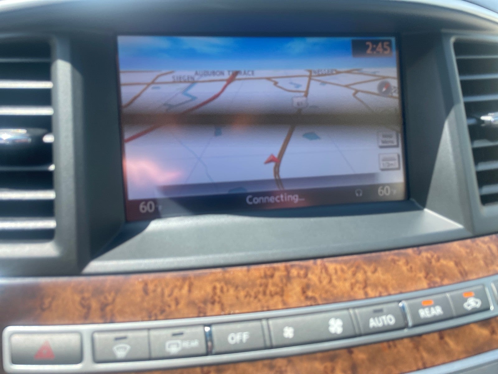 2015 INFINITI QX60 Base
