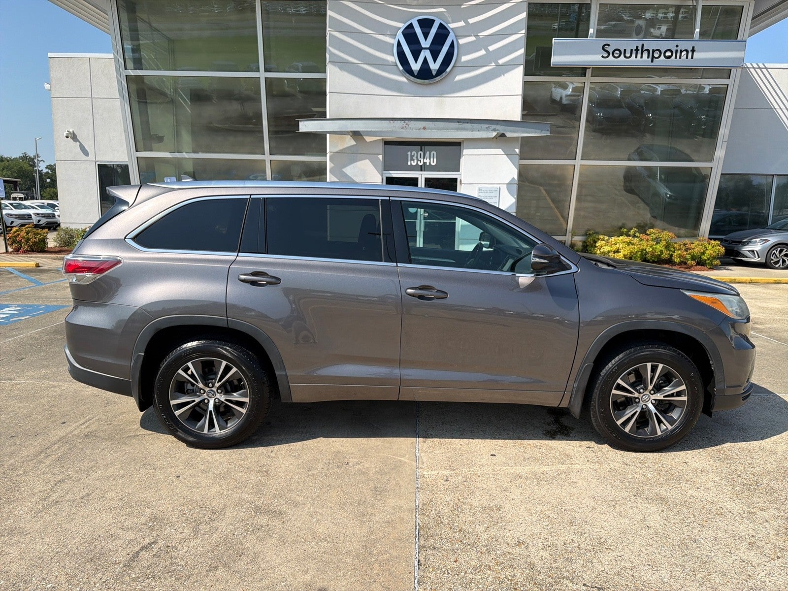 2016 Toyota Highlander XLE