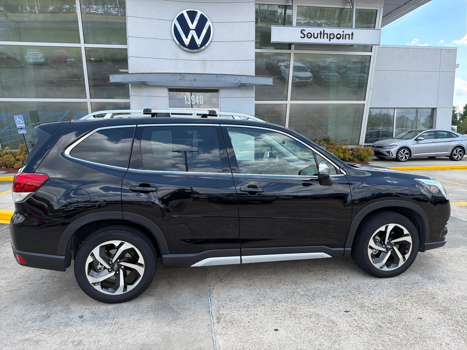 2023 Subaru Forester Touring
