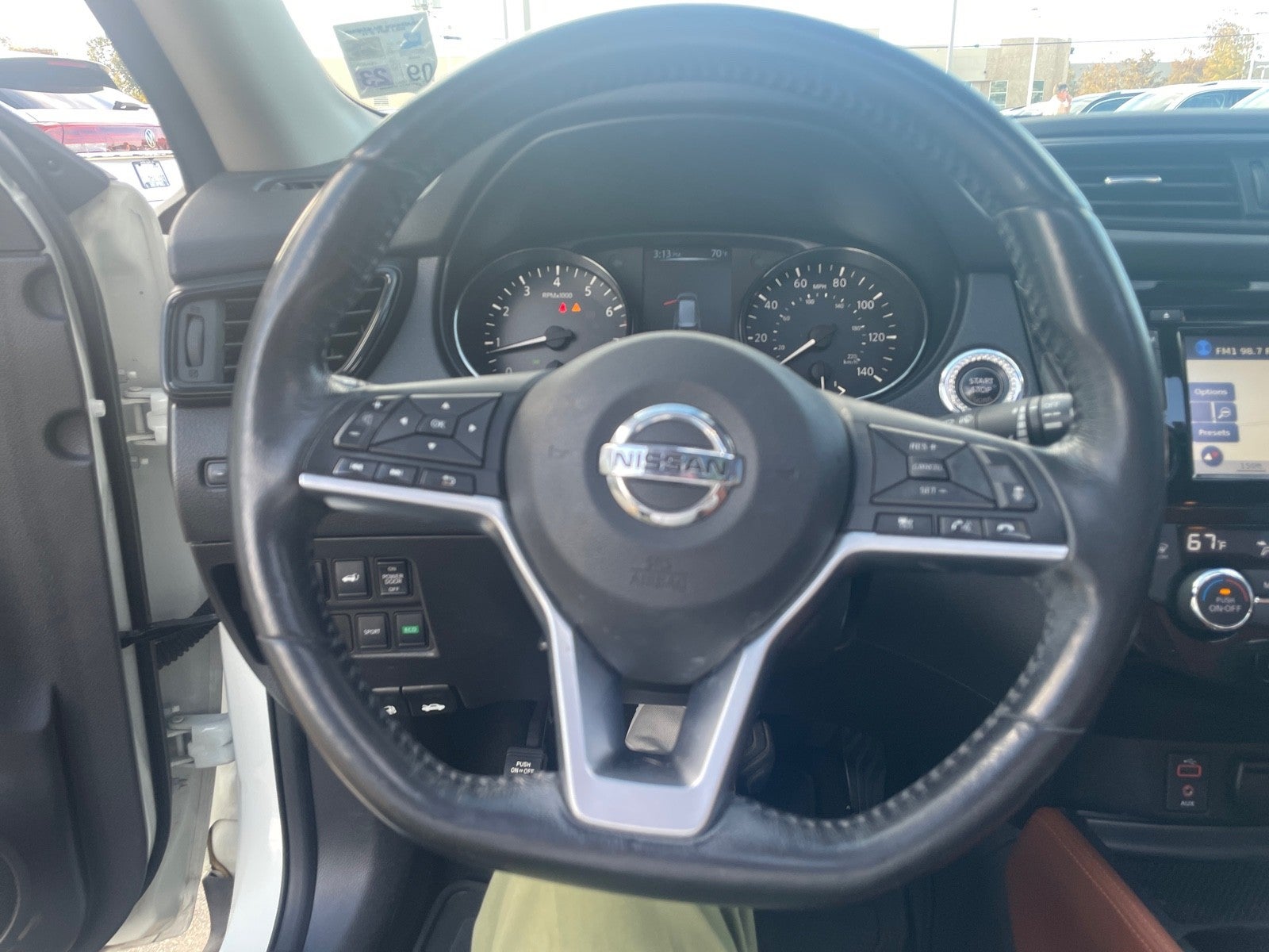 2017 Nissan Rogue SL