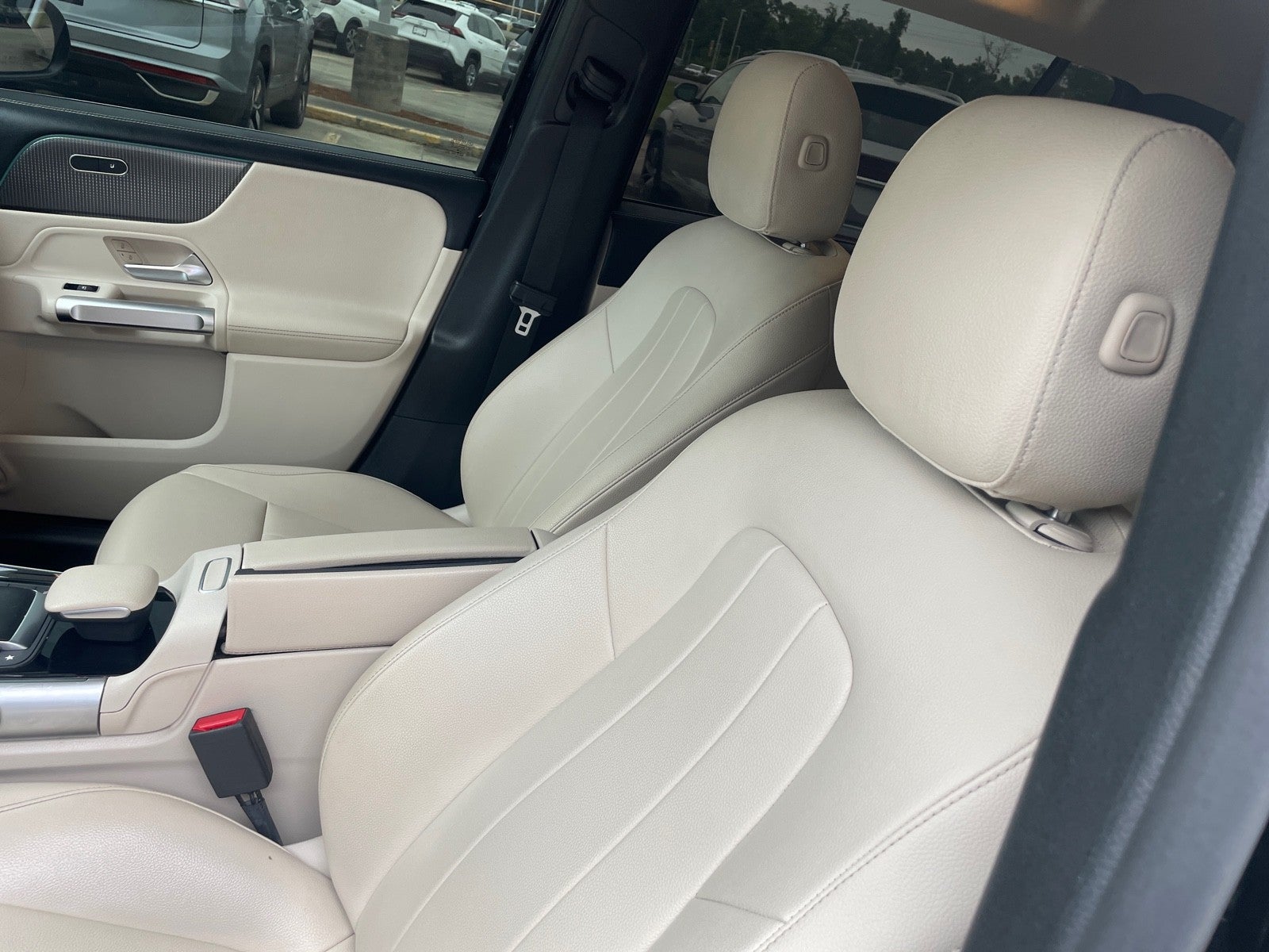 2022 Mercedes-Benz GLB 250 GLB 250