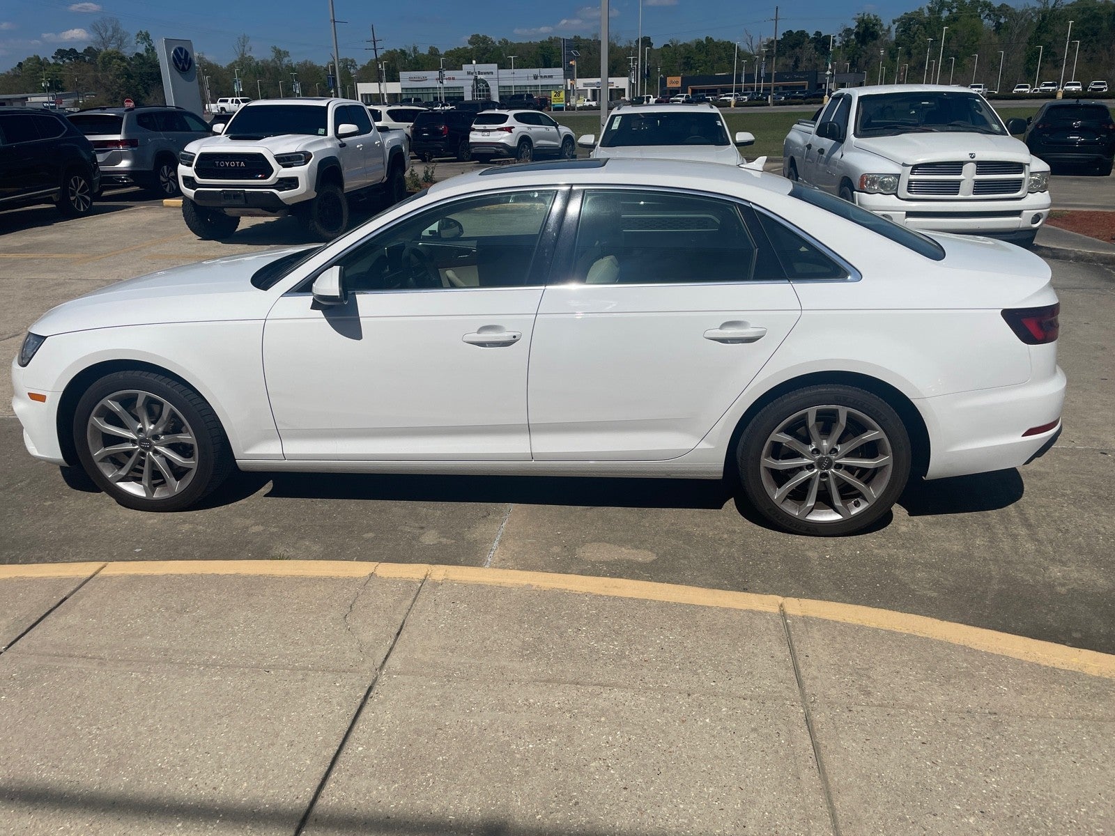 2019 Audi A4 Premium Plus