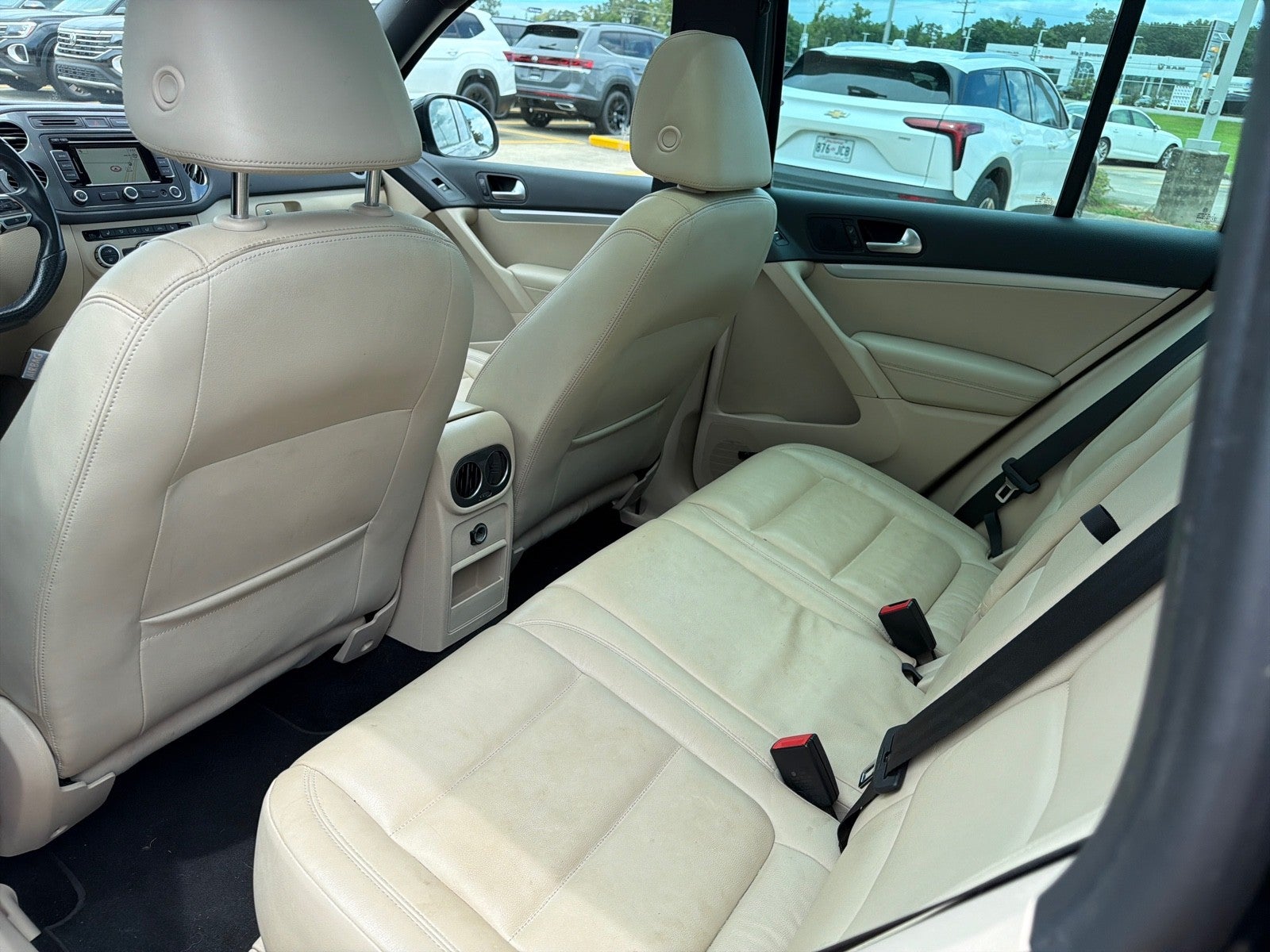 2014 Volkswagen Tiguan R-Line