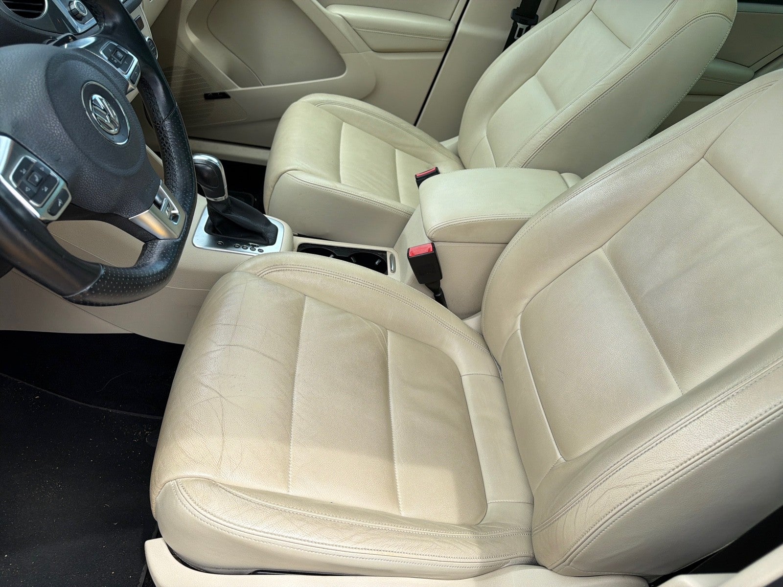 2014 Volkswagen Tiguan R-Line