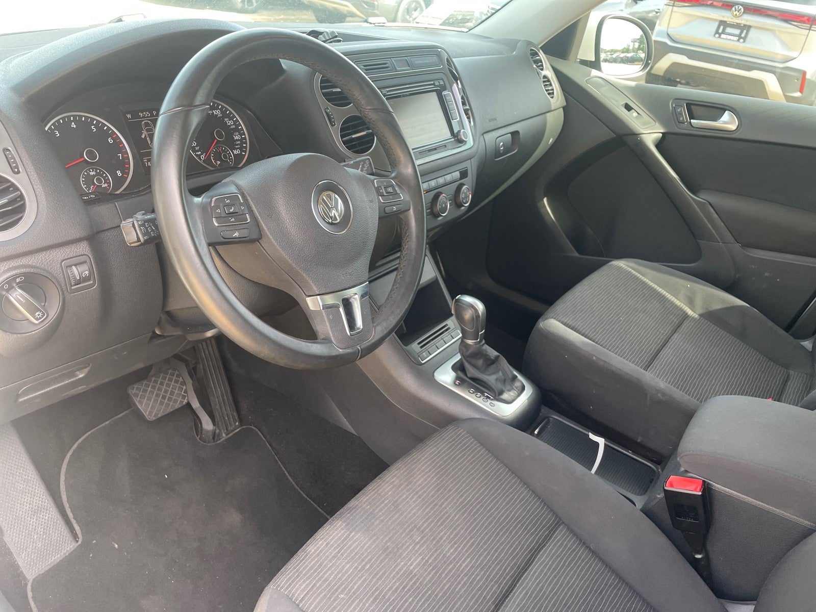 2015 Volkswagen Tiguan S