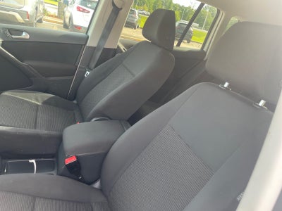 2015 Volkswagen Tiguan S