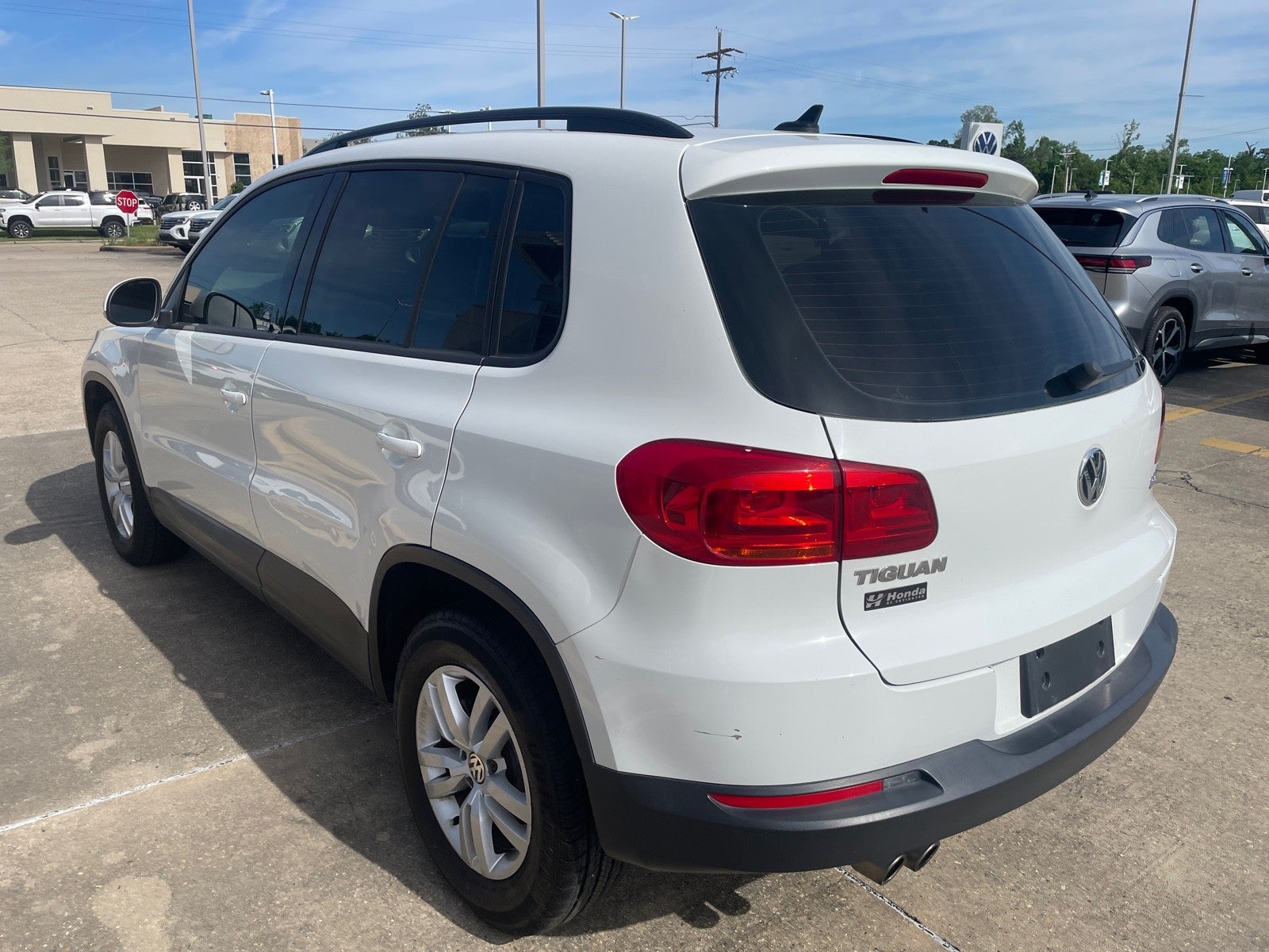 2015 Volkswagen Tiguan S