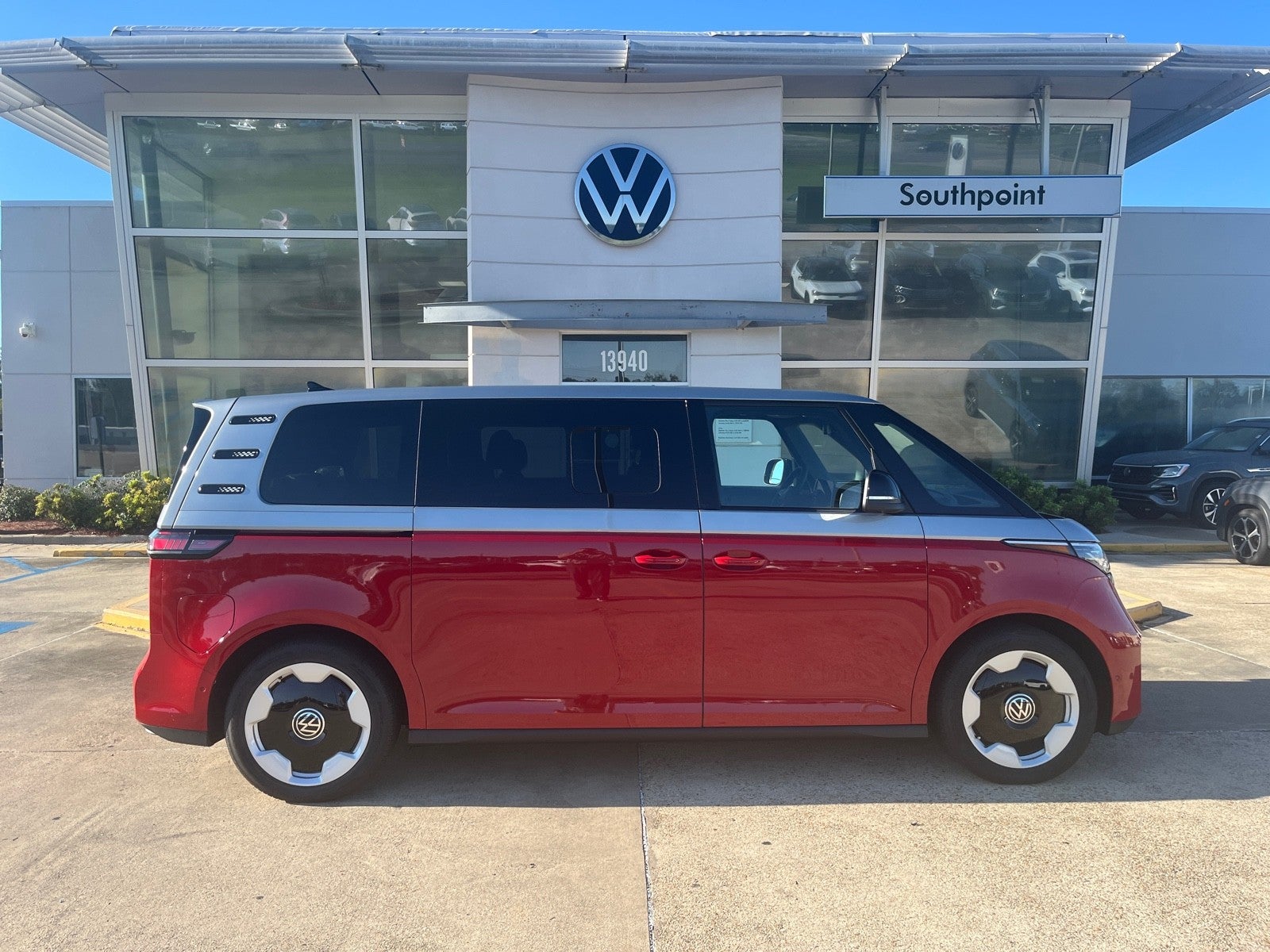 2025 Volkswagen ID. Buzz Pro S Plus