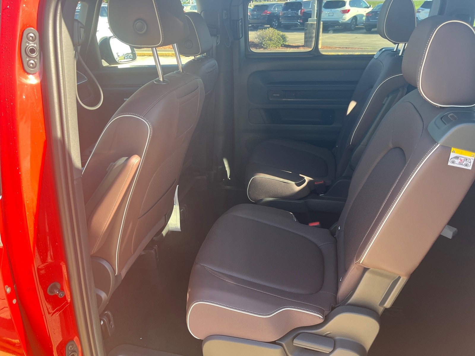 2025 Volkswagen ID. Buzz Pro S Plus