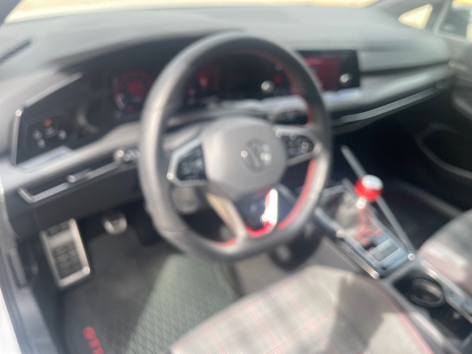 2023 Volkswagen Golf GTI 40th Anniversary Edition