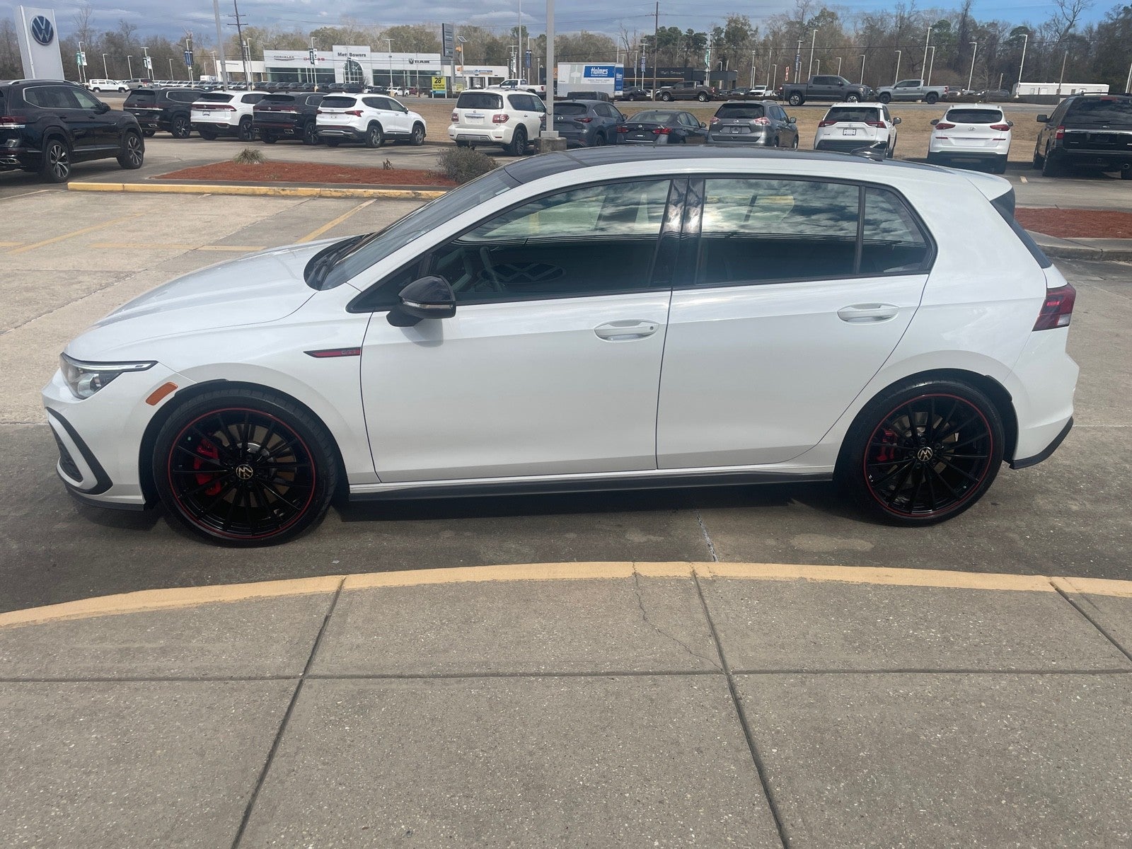 2023 Volkswagen Golf GTI 40th Anniversary Edition